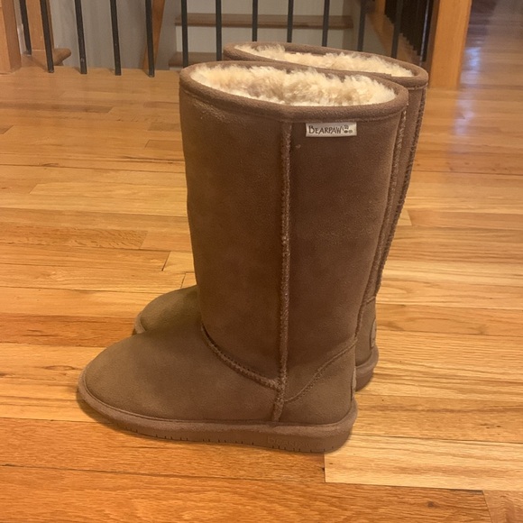 Bearpaw Boots - Picture 3 of 7